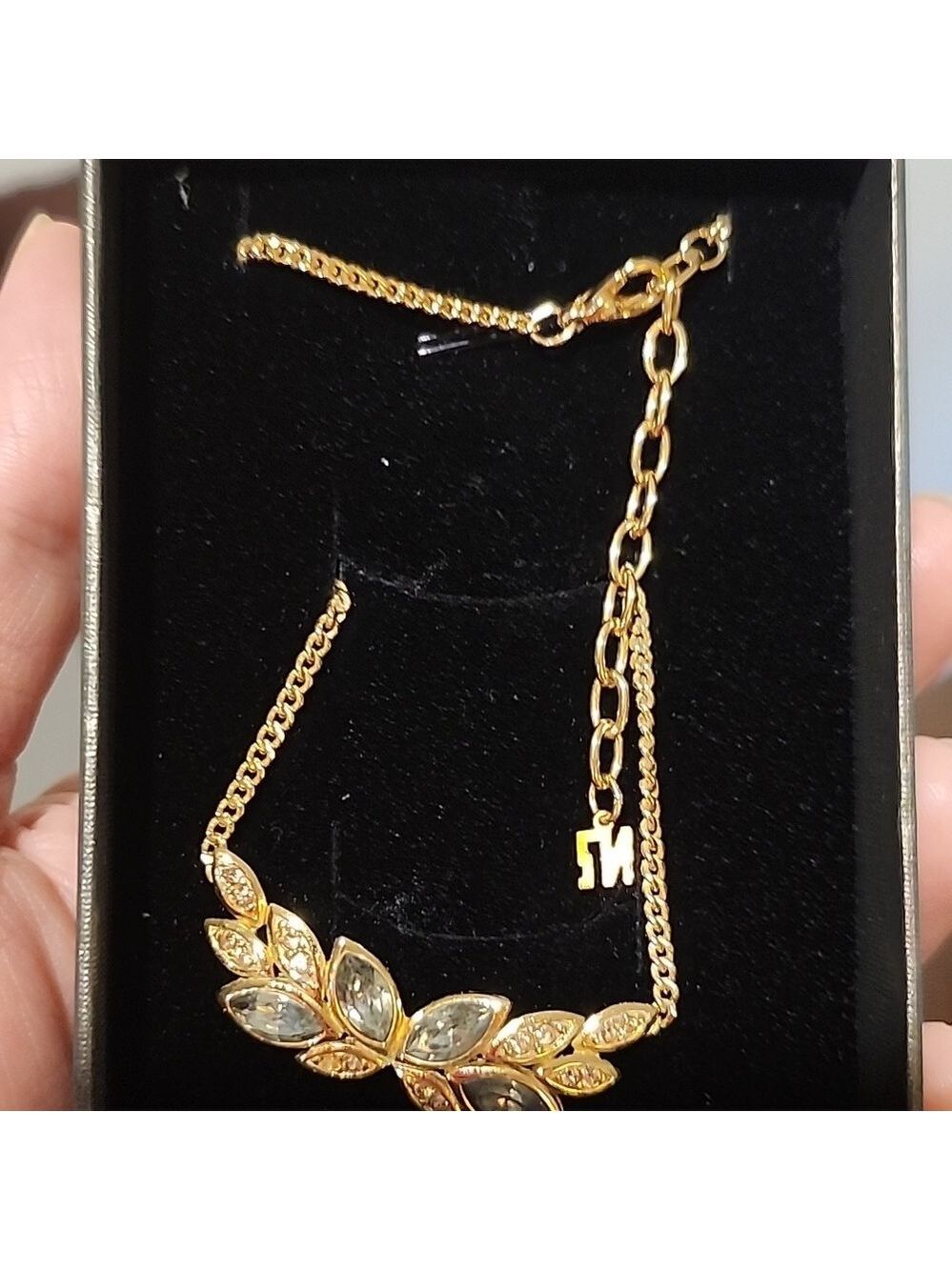Nina Ricci necklace - Picture 9 of 12